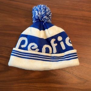 Penfield Beanie white and blue with Pom